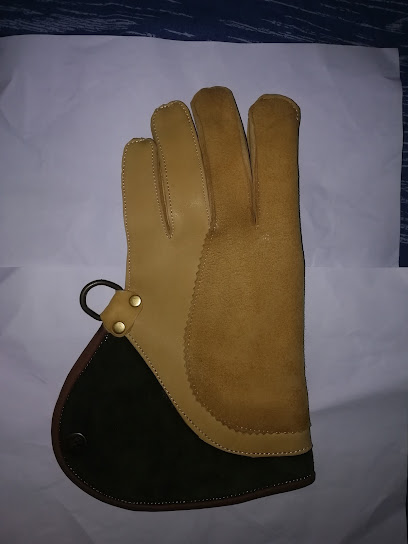 الجوارح لبيع جميع مستلزمات الصقور - Saudi Arabia|Dammam 32266|Badr|C27C+JQJ