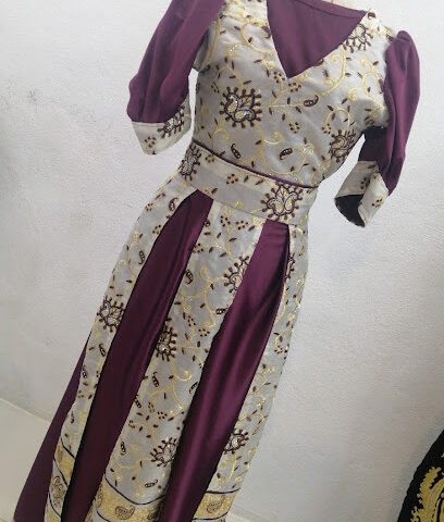 مشغل ليما الوسطى للخياطة النسائية - Abu Arish -