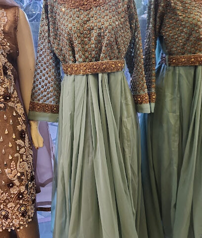 Pakistani Fancy Dress - Mecca - +966 59 964 5027