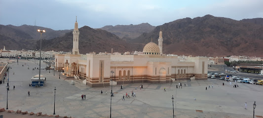 قوافل العزام للحج والعمرة ابها خلف سوق السمك القديم - Abha - +966 56 931 6911