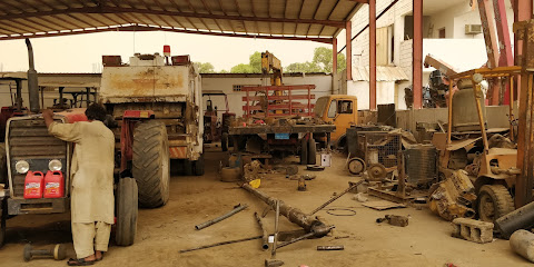 ابو نجم لصيانة الشاحنات ومعدات الديزل - King Abdul Aziz Rd -