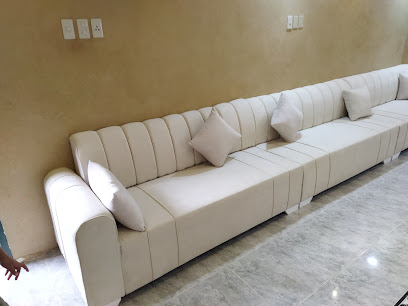 معرض الهاجري للديكور والستائر - Buqayq - +966 50 258 2776