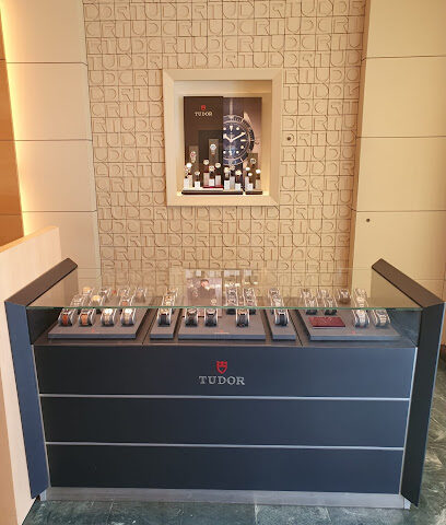 Tudor Watches Gazzaz - Saddik & Mohammed Attar Co. - Jeddah - +966 12 657 2259