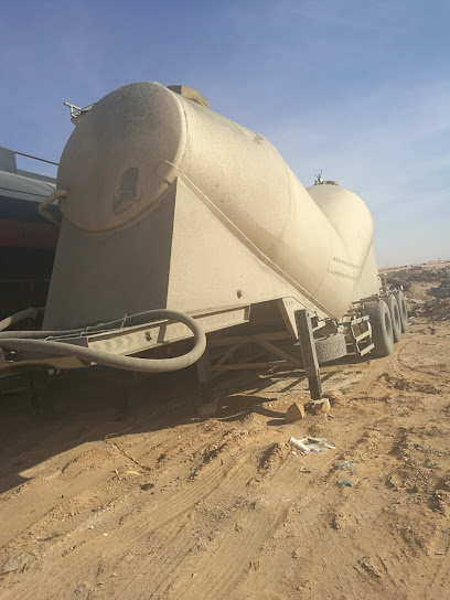 ورشه مرابع الجزيره للشاحنات - Saudi Arabia|Sakaka 72451|طريق الأمير عبدالإله بن عبدالعزيز - الإقليمي|W6GM+M9P