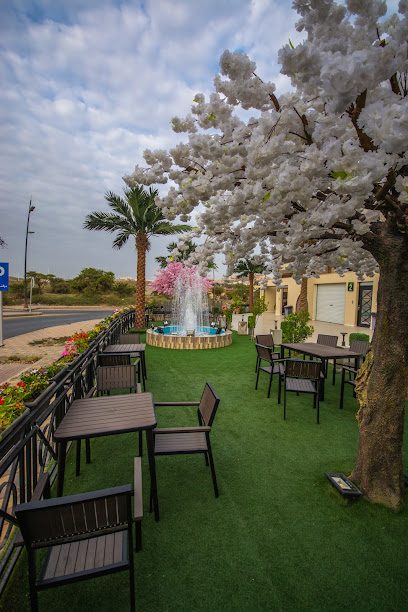 نواة للقهوة المختصة - Saudi Arabia|Abha|7418، المروج، أبها 62527 4055،