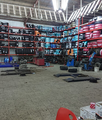 Tires Toyota. - Abu Arish - +966 50 230 7487