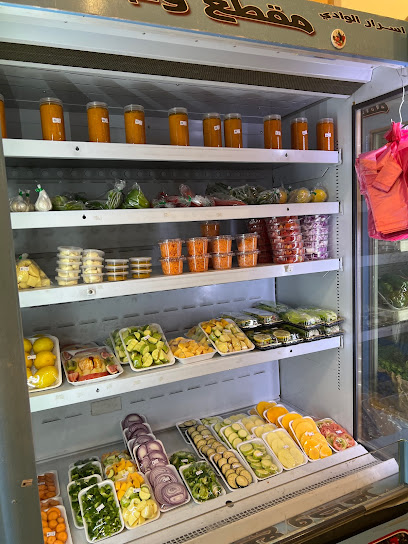 مكشات محصول بستان الوادي. - Saudi Arabia|Wadi ad-Dawasir 18523|الشارع العام