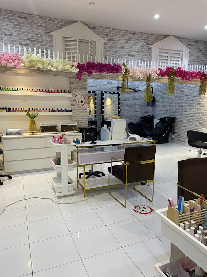 Three Sisters - Saudi Arabia|Arar 73311|Alkhalidiyah|X2H5+7CW