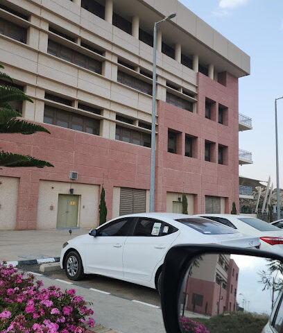 مبنى الصحي التحضيري بالقرعاء - Al Fara -