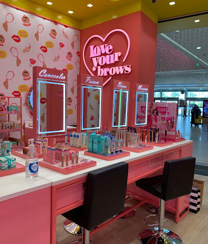 Benefit Cosmetics Brow Bar Lounge - Dhahran - +966 13 868 4008