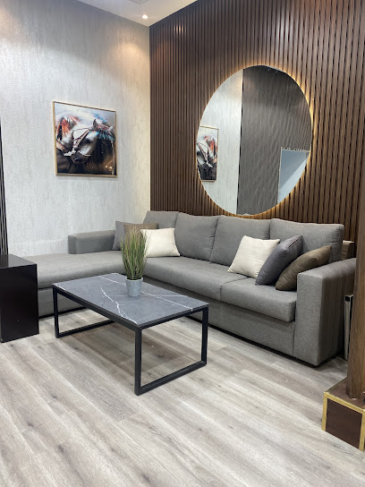 ‏قصة فخامة للديكور -