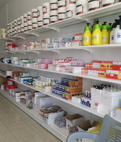 صيدلية عمربيطرية - Hail - +966 53 147 5156