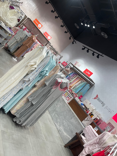 Blooming Dana Mall Yanbu | بلومنج الدانا مول - Saudi Arabia|Yanbu 46435|Dana Mall Gate|3