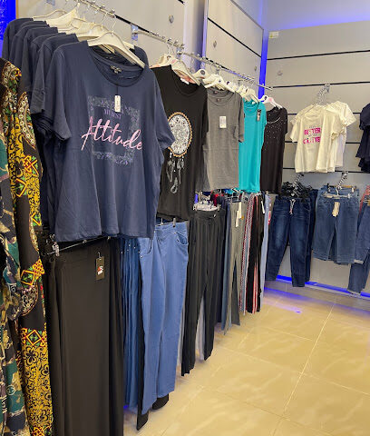 اضواء الخبراء للملابس الجاهزة .. نسائي ولادي بناتي - Al Khabra -